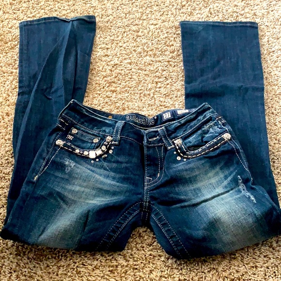 Jeans - Picture 1 of 2